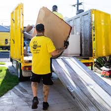 Best Yard Waste Removal  in Bottineau, ND